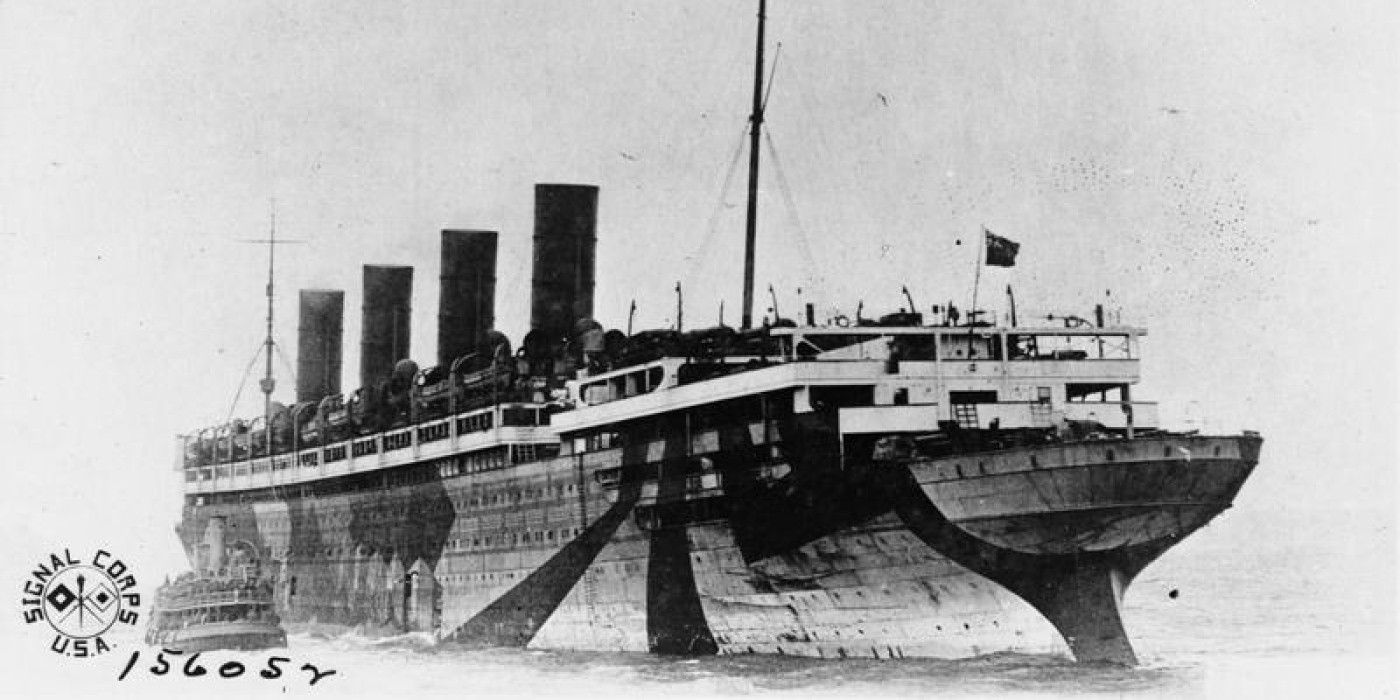 Aquitania dazzle